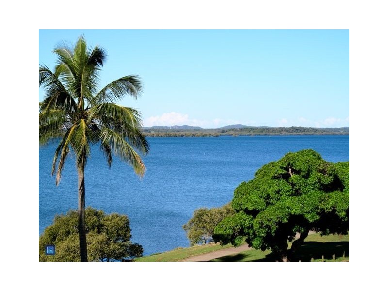 10 Gray street, Redland Bay QLD 4165