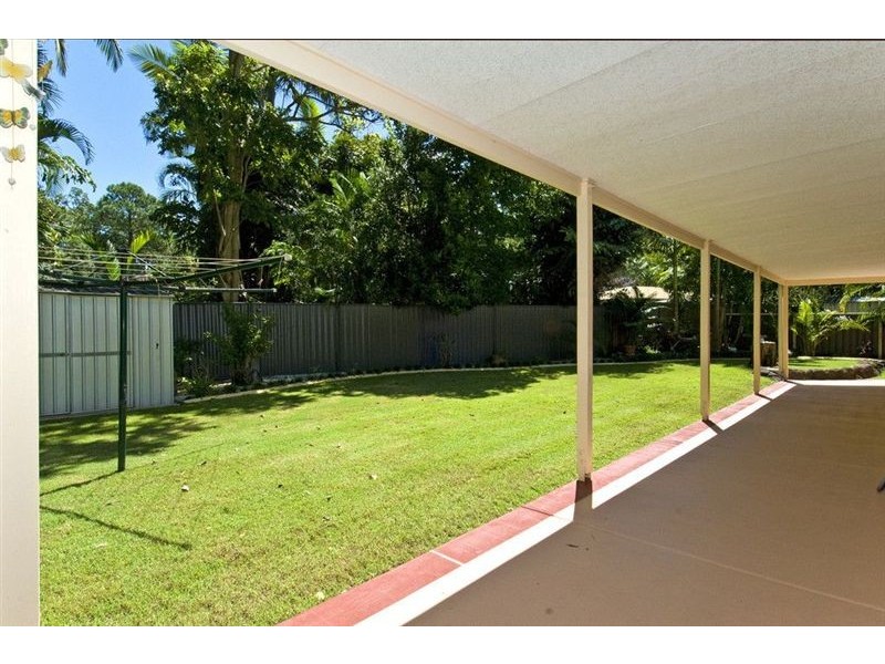 37 Pear Street, Redland Bay QLD 4165