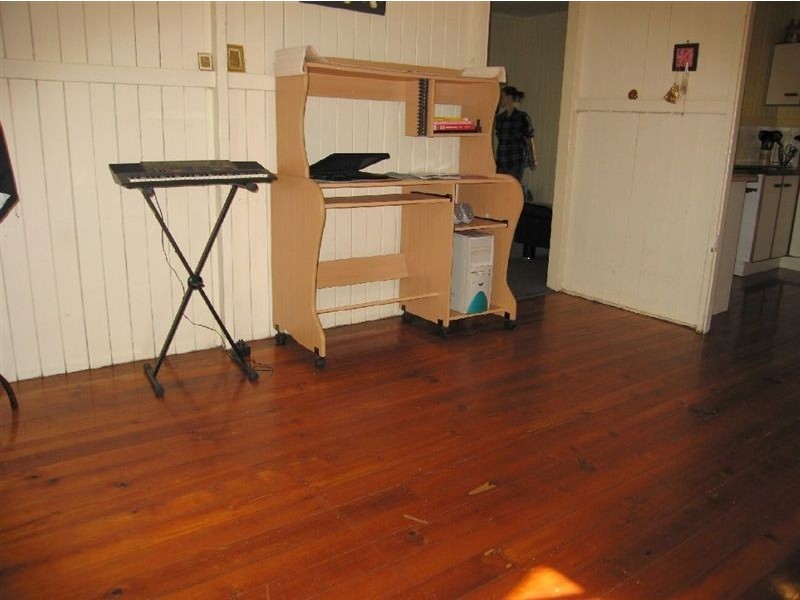 1 Mill Street, Redland Bay QLD 4165