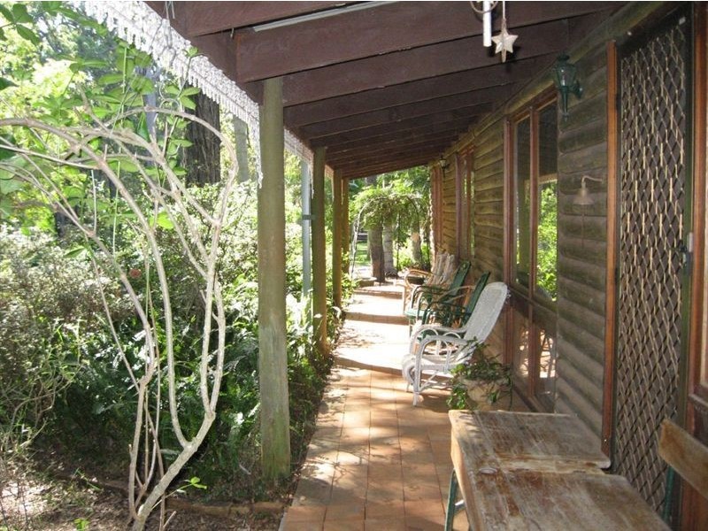 288 Victoria Parade, Coochiemudlo Island QLD 4184