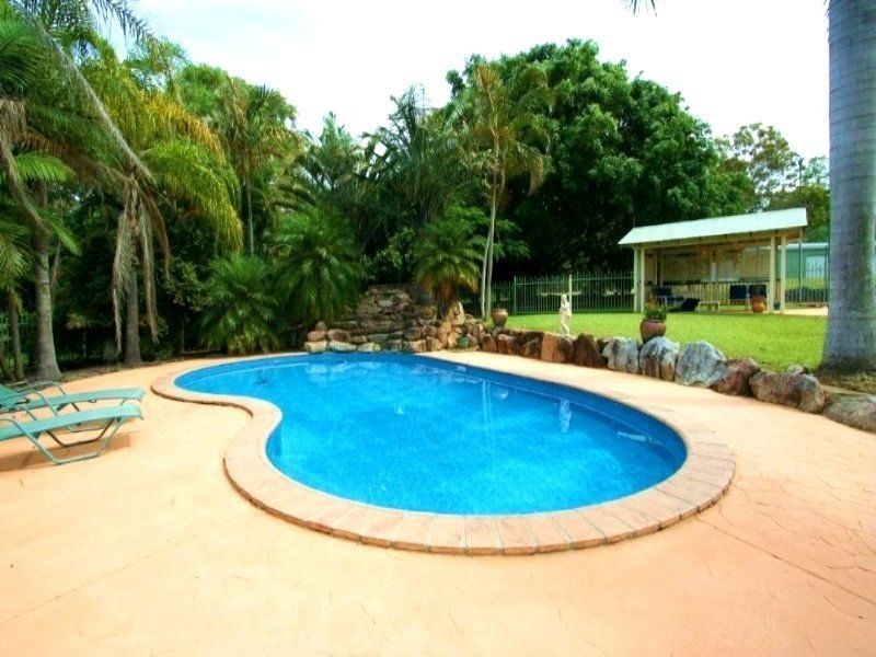 7-15 Esk Ct, Carbrook QLD 4130