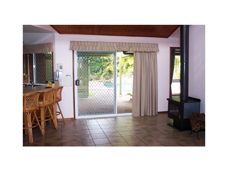 71 Torquay Road, Redland Bay QLD 4165