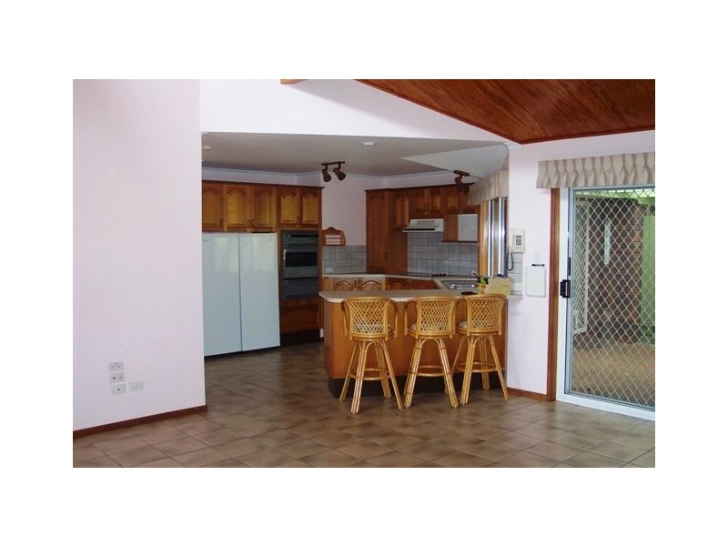 71 Torquay Road, Redland Bay QLD 4165