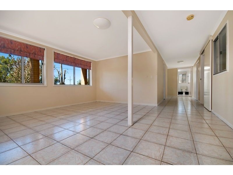 28 JANIA STREET, Redland Bay QLD 4165