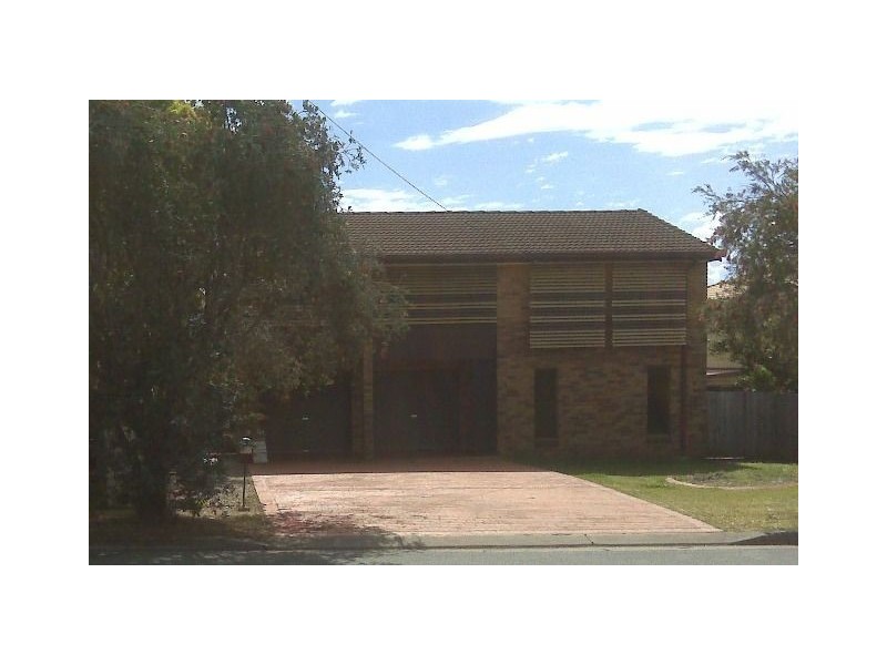 678 Old Cleveland Rd East, Wellington Point QLD 4160