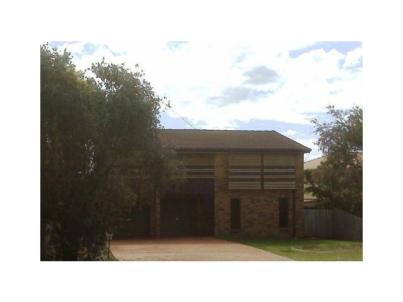 678 Old Cleveland Rd East, Wellington Point QLD 4160