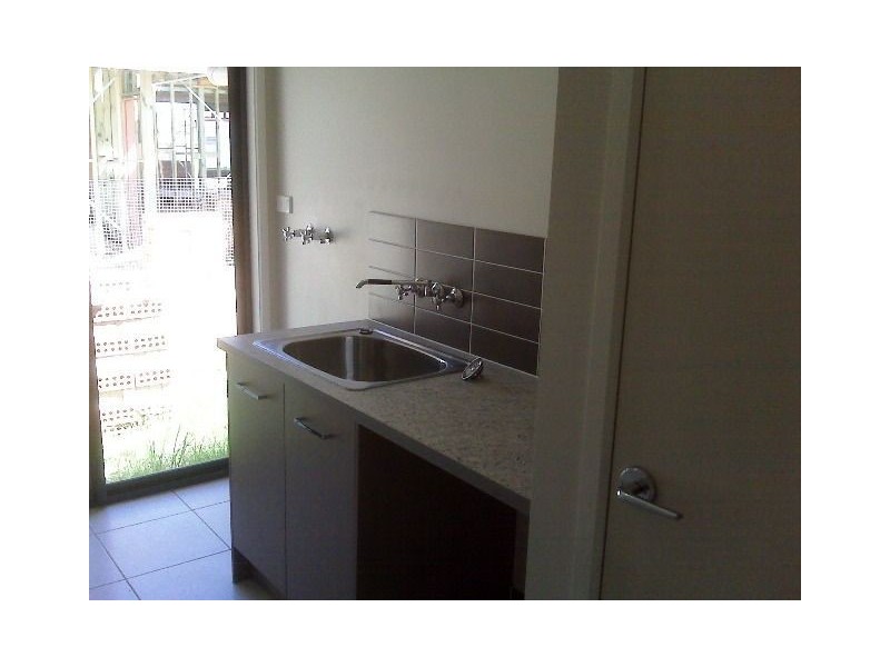 15 Ebony Cres, Redland Bay QLD 4165