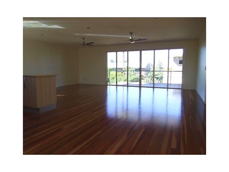 11 Yeo Street, Victoria Point QLD 4165