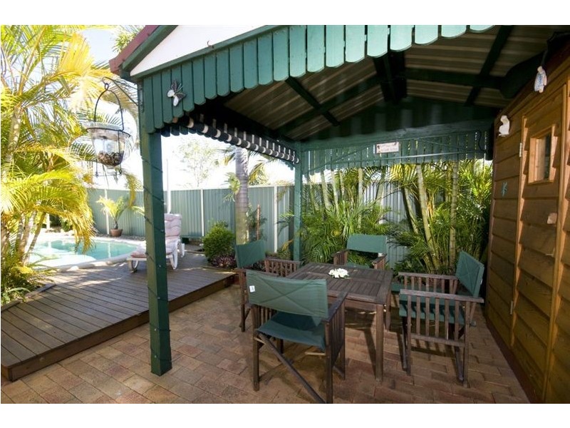 4 Applecross Cl, Victoria Point QLD 4165