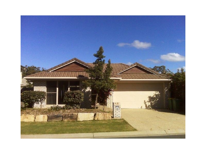 26 Azure Street, Redland Bay QLD 4165