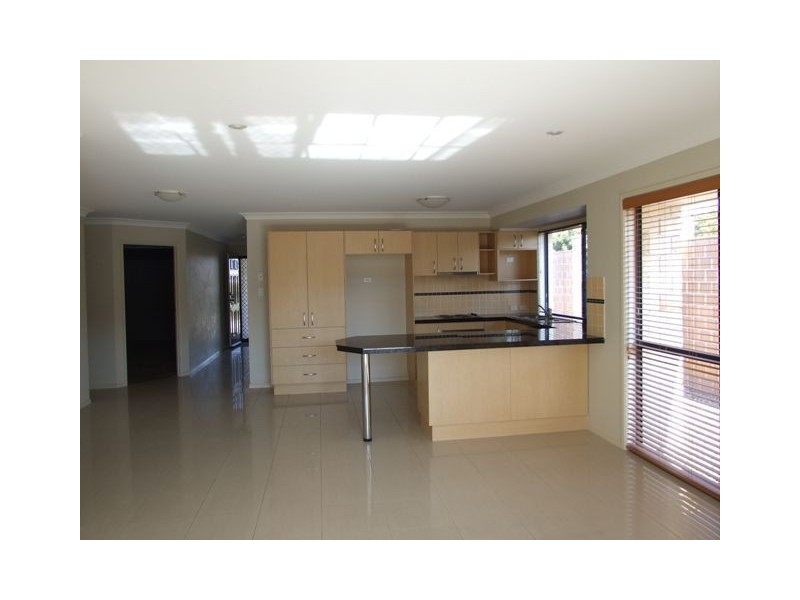 11/165 Colburn Av, Victoria Point QLD 4165