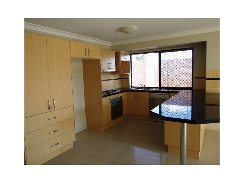 11/165 Colburn Av, Victoria Point QLD 4165