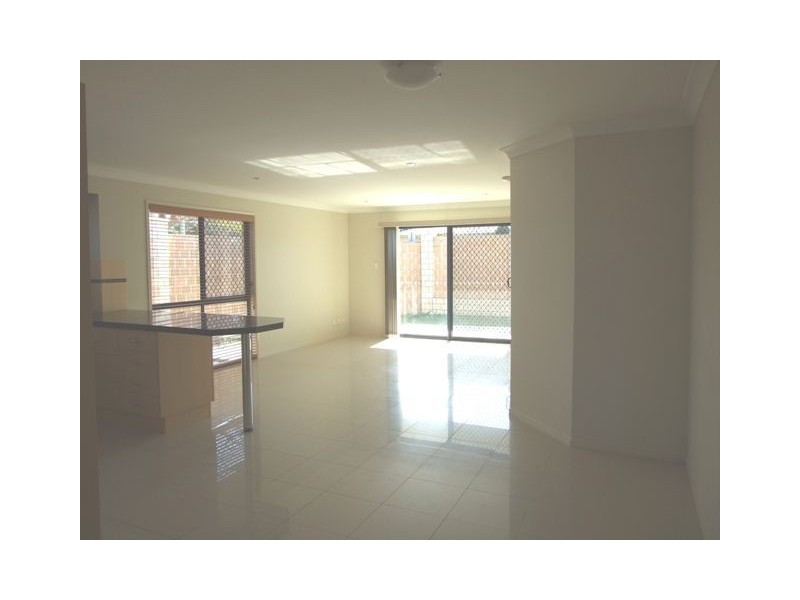 11/165 Colburn Av, Victoria Point QLD 4165