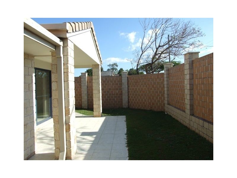 11/165 Colburn Av, Victoria Point QLD 4165