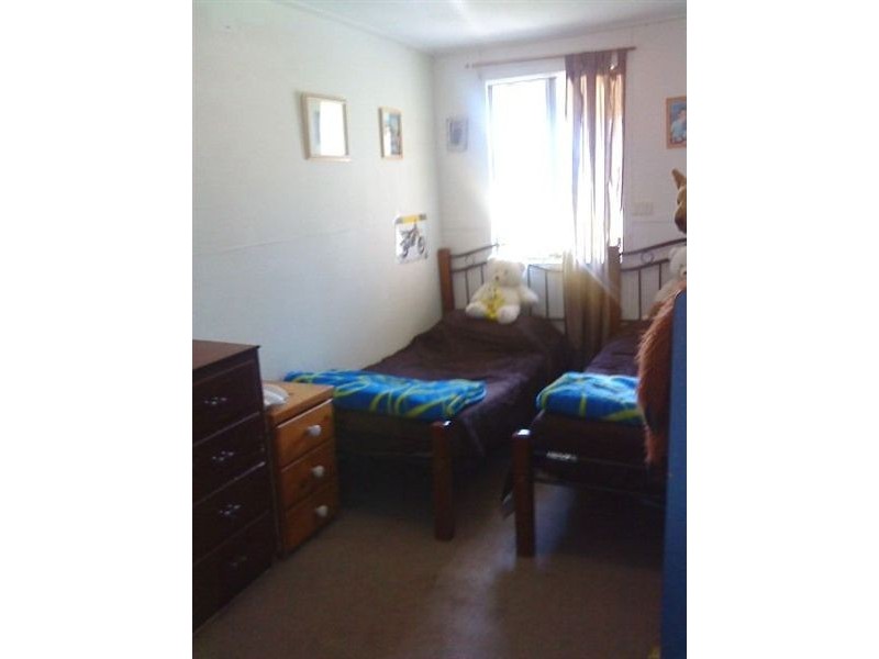 64 Heinemann Rd, Redland Bay QLD 4165