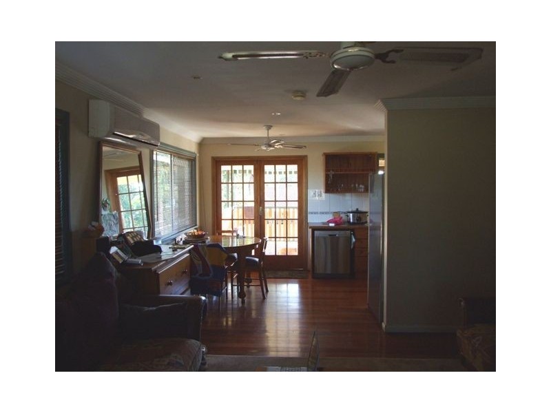 19 Kevin St, Capalaba QLD 4157