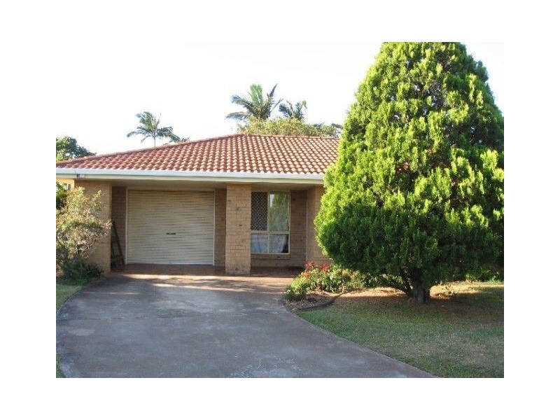 4 Vicki Place, Victoria Point QLD 4165