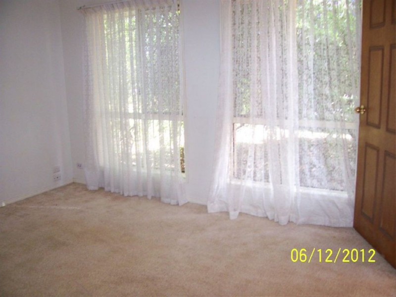 4 Vicki Place, Victoria Point QLD 4165