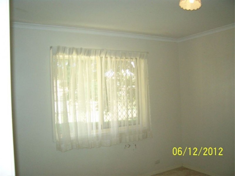 4 Vicki Place, Victoria Point QLD 4165