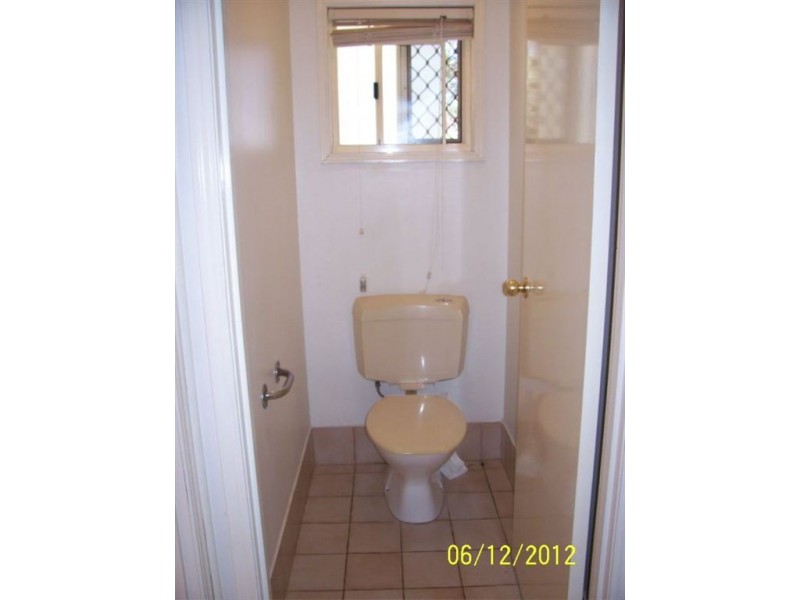 4 Vicki Place, Victoria Point QLD 4165