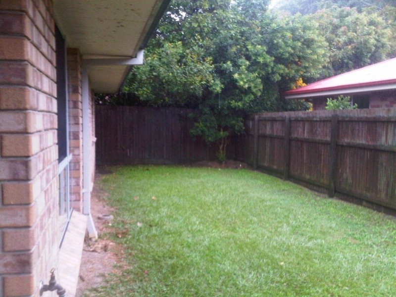 15 Tathra Court, Redland Bay QLD 4165