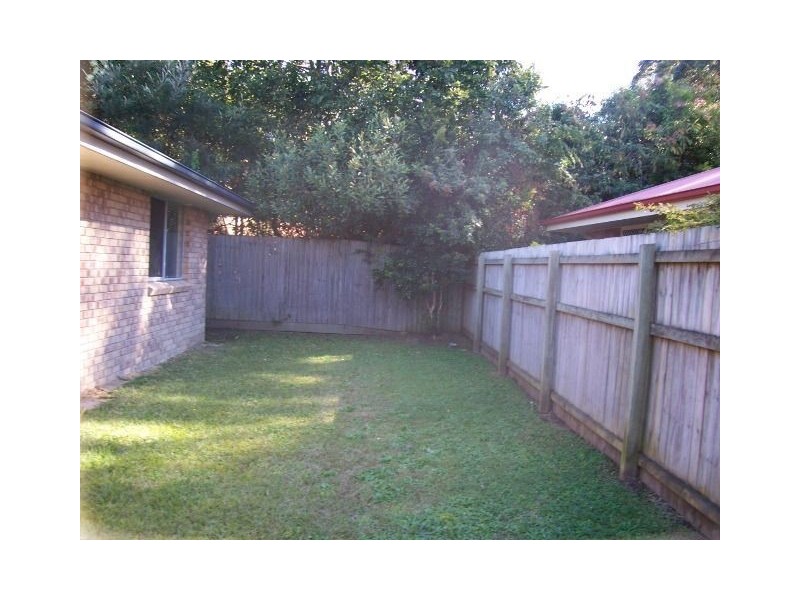15 Tathra Court, Redland Bay QLD 4165