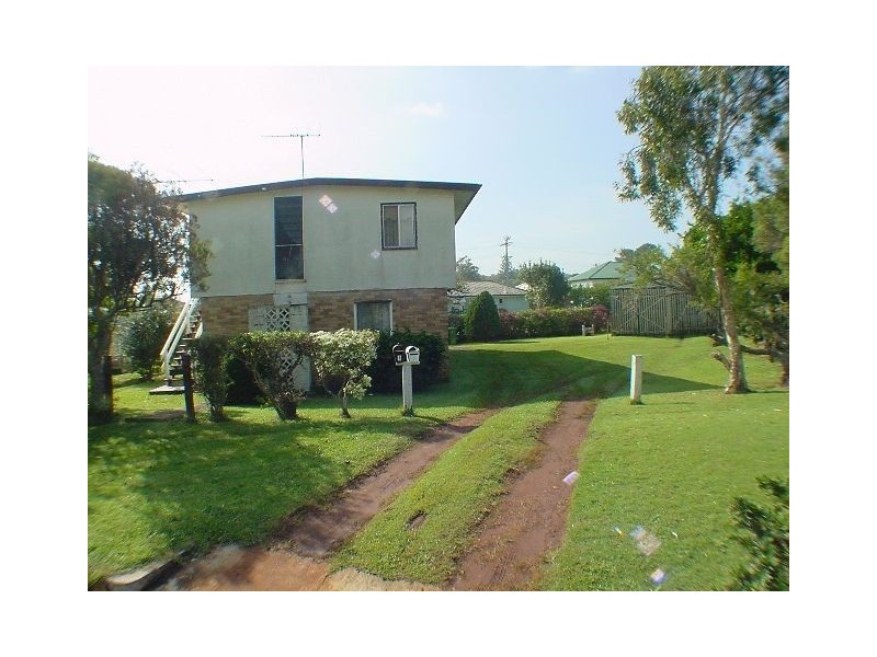 2/5 Allen Street, Victoria Point QLD 4165