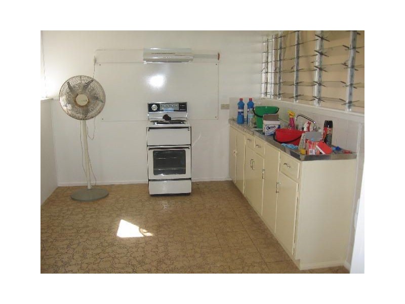 2/5 Allen Street, Victoria Point QLD 4165