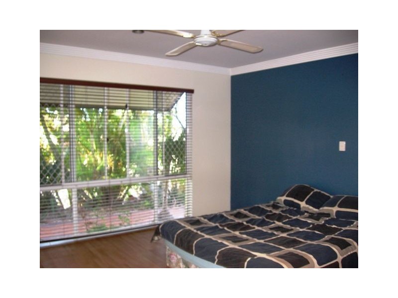 15 Winchester St, Alexandra Hills QLD 4161