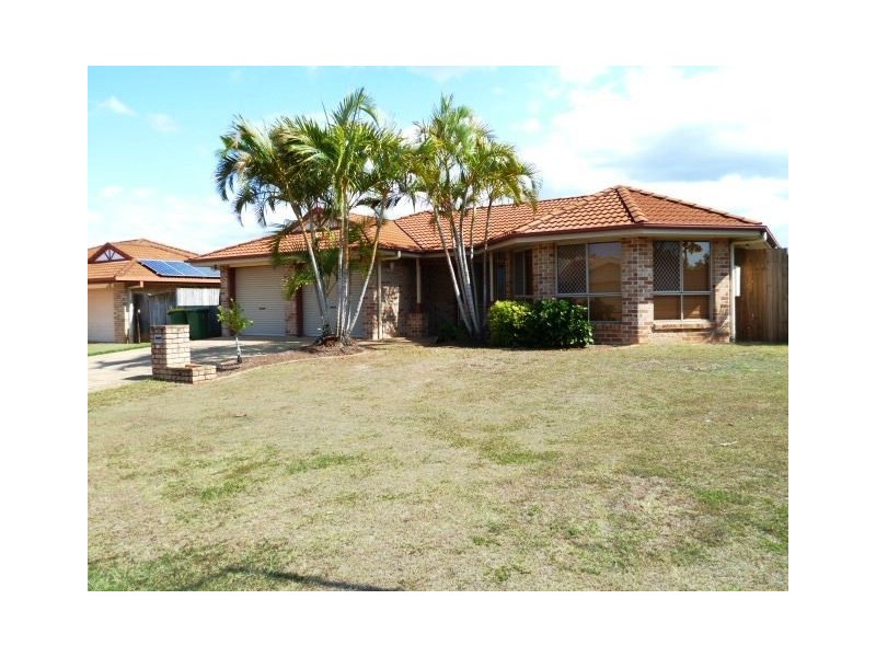 13 Daysland Rd, Victoria Point QLD 4165