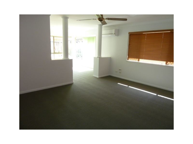 13 Daysland Rd, Victoria Point QLD 4165