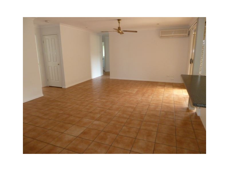 13 Daysland Rd, Victoria Point QLD 4165