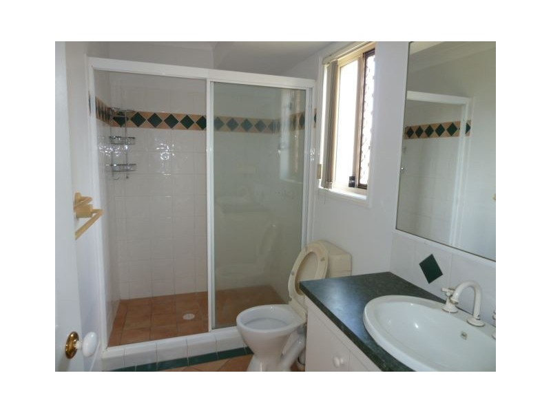 13 Daysland Rd, Victoria Point QLD 4165