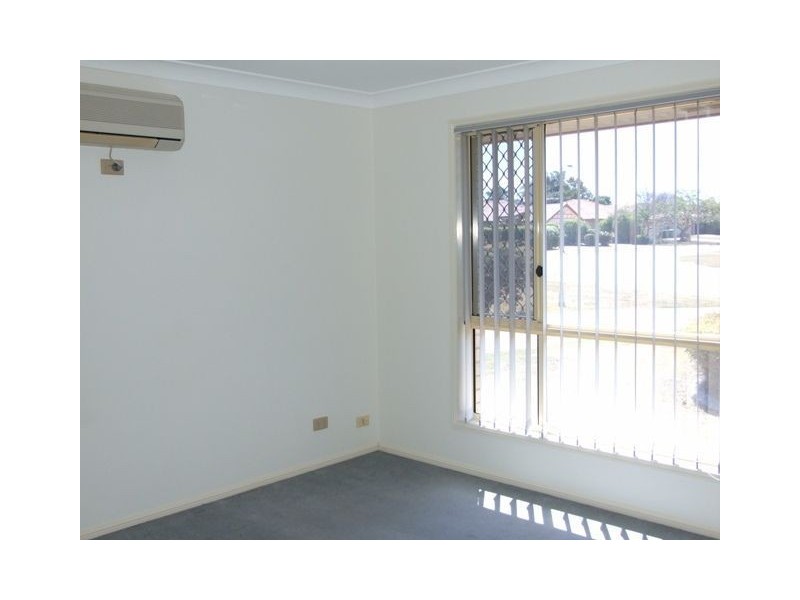 27 Daysland Street, Victoria Point QLD 4165