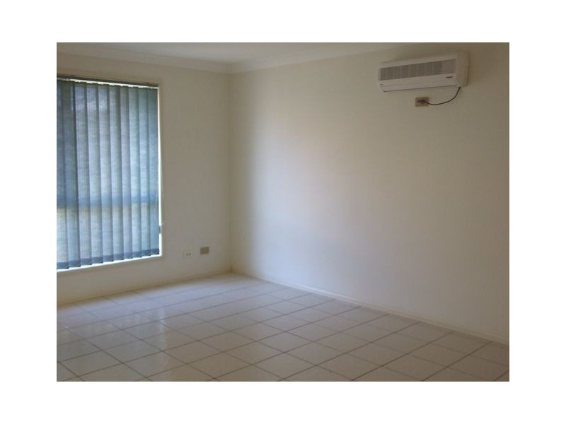 27 Daysland Street, Victoria Point QLD 4165