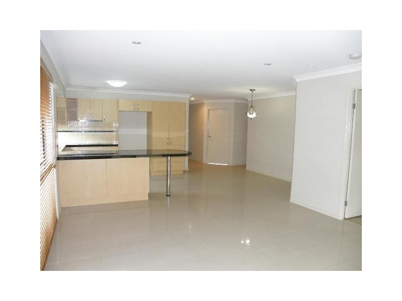 12/161 colburn Avenue, Victoria Point QLD 4165