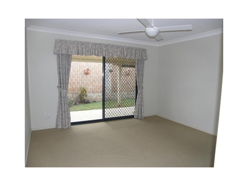 12/161 colburn Avenue, Victoria Point QLD 4165