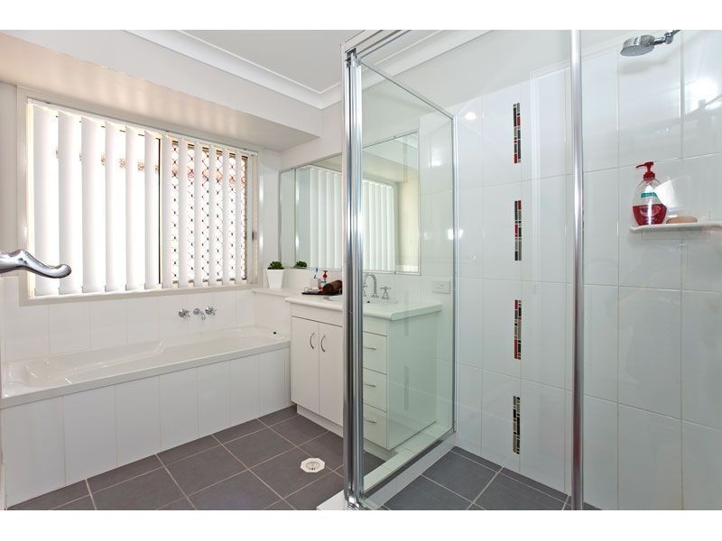 10 Beutel Place, Thornlands QLD 4164
