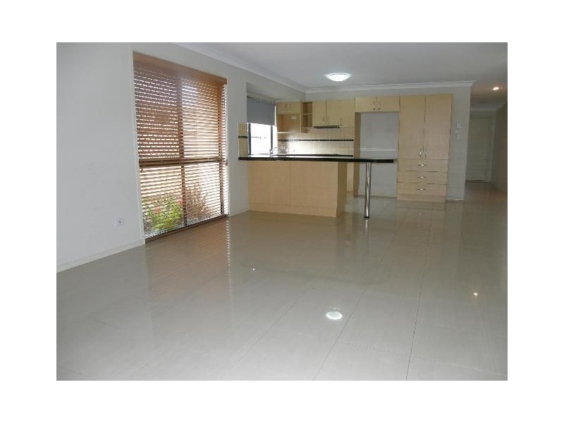 12/161 colburn Avenue, Victoria Point QLD 4165