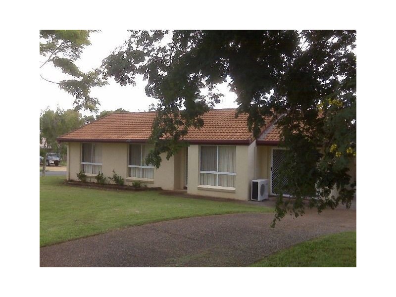 22 School Road, Victoria Point QLD 4165