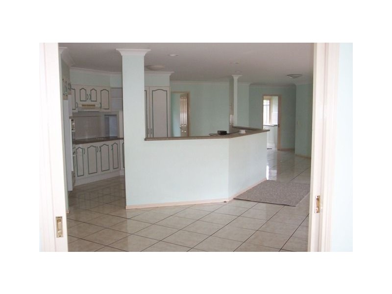 65 Link Rd, Victoria Point QLD 4165