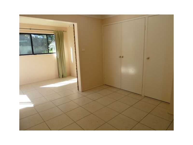30 Gladstone Street, Redland Bay QLD 4165