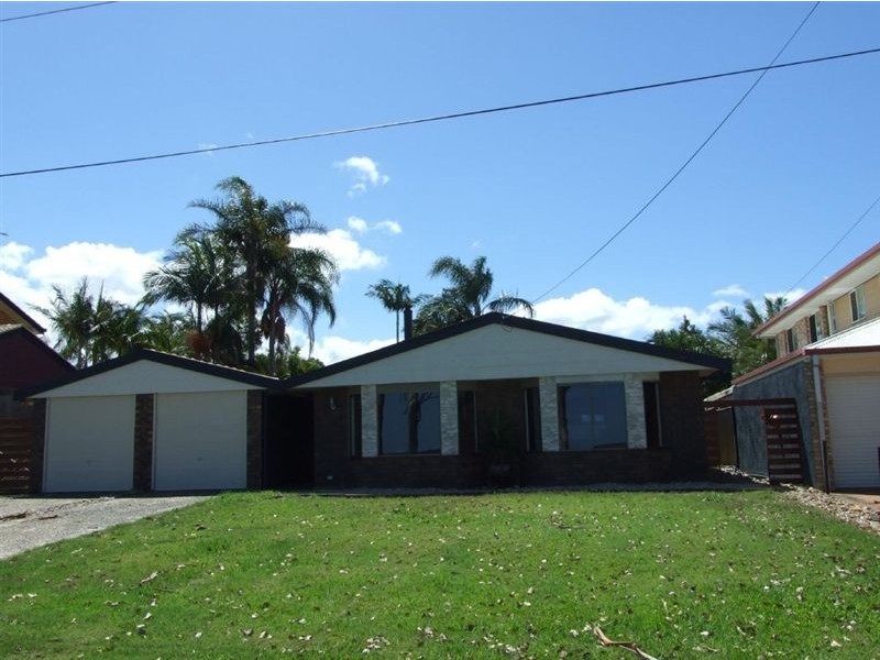 3 The Waterfront Easement, Redland Bay QLD 4165
