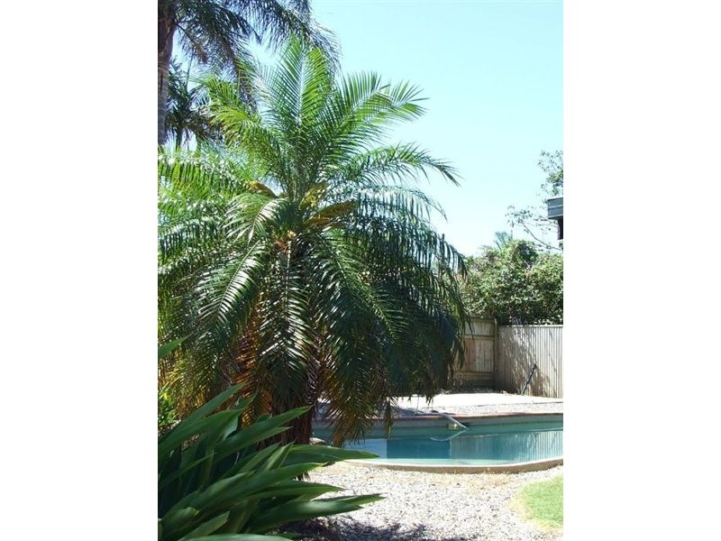 3 The Waterfront Easement, Redland Bay QLD 4165