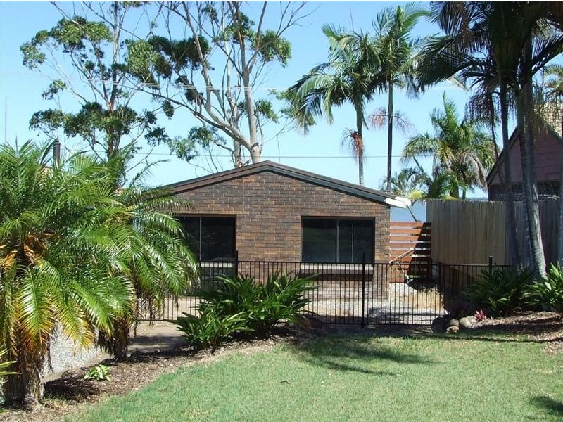 3 The Waterfront Easement, Redland Bay QLD 4165