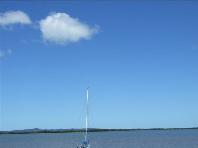3 The Waterfront Easement, Redland Bay QLD 4165