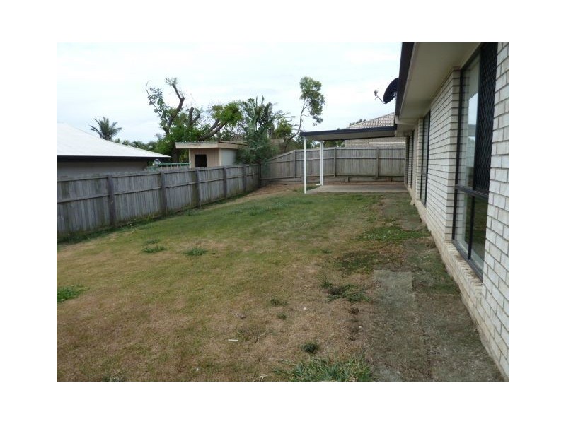 113 Bunker Rd, Victoria Point QLD 4165