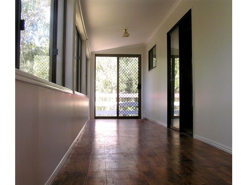 7-9 WILKIE STREET, Redland Bay QLD 4165