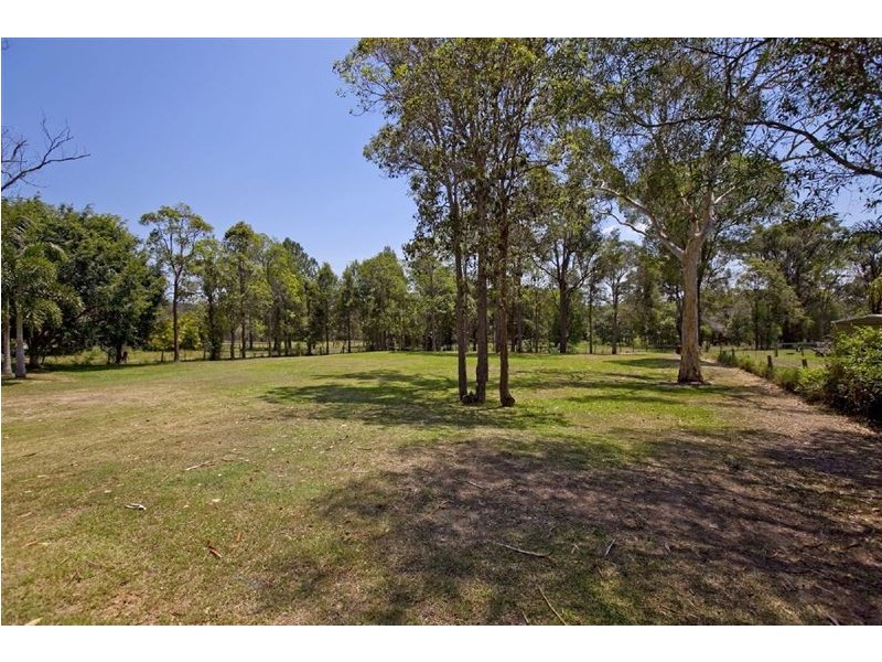 381 Mt Cotton Rd, Capalaba QLD 4157