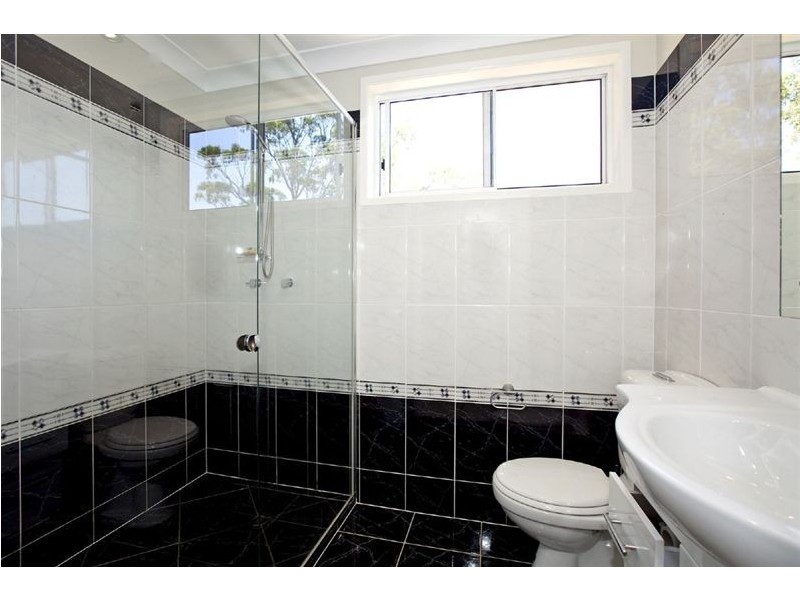 381 Mt Cotton Rd, Capalaba QLD 4157